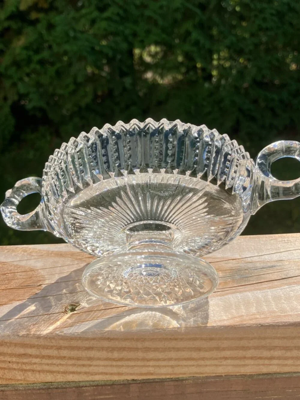 Vintage EAPG Brilliant Candy Dish Double Handle Starburst Sawtooth Rim cir 1910